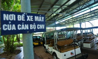 13 xe điện tiền tỷ 'phủ bụi' suốt 5 năm tại Khu di tích Ngã ba Đồng Lộc