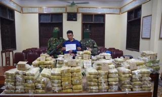 Cận cảnh vụ bắt 4 đối tượng, thu giữ hơn 3,5 tạ ma túy