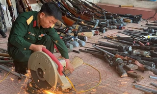 Tổ chức tiêu hủy 'hàng nóng' của các băng nhóm tội phạm