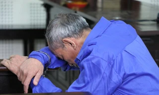 Lời khẩn cầu của bị cáo U70 lừa chạy việc vào ngành công an