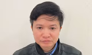 Nguyên hiệu trưởng trường tiểu học huyện miền núi bị bắt vì tham ô tài sản 