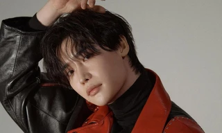 Độ chịu chi của người hâm mộ Lee Jong Suk: "Sold out" hàng loạt goods trong fanmeeting