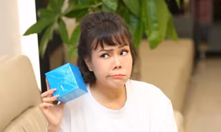 Sau nhiều rắc rối liên quan đến chuyện làm từ thiện, Việt Hương vẫn bình tĩnh làm điều này