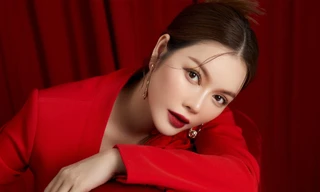 Bị thắc mắc về gia sản kếch xù, Lý Nhã Kỳ trả lời thế nào mà được khen cao tay