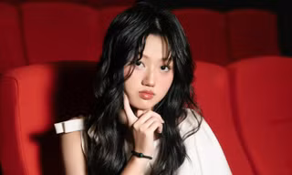 Là "ảnh hậu trẻ nhất Việt Nam" nhưng lại nhiều lần không được xem phim mình đóng