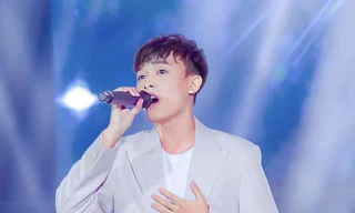 Mới ngày nào bị cho là hành xử chưa khéo, Hồ Văn Cường giờ thay đổi ngoạn mục thế nào?