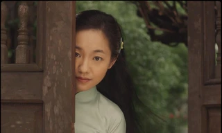 Vừa mới lập kỷ lục phòng vé, 'Em và Trịnh' gặp ngay hàng loạt biến cố trong rạp chiếu phim