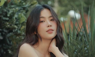 Lộ clip chưa chỉnh sửa của chị gái Nam Em : 'Visual' thế nào mà được khen ngợi hết lời?