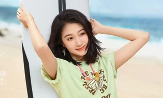 Cả triệu người đang chờ đợi một bài đăng của Quan Hiểu Đồng trong ngày 20/4