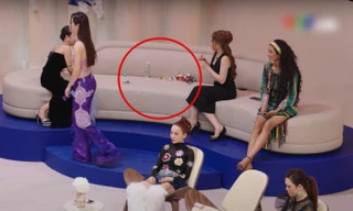 Chị Đẹp Đạp Gió Rẽ Sóng: Dàn sao nữ mất điểm vì bừa bộn trên sóng truyền hình