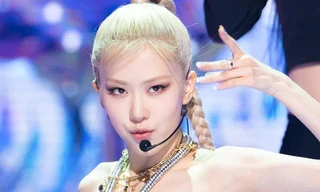 Soi lại những hành động gây tranh cãi của Rosé BLACKPINK: Do thiếu tinh tế hay quá vô tư?