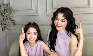 ‘Sốc nặng’ với cách con gái mỹ nhân ngực khủng Elly Trần lên tiếng bênh vực mẹ