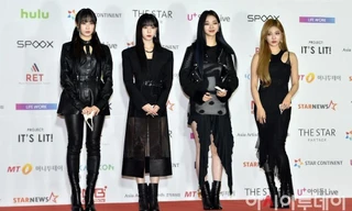 aespa mặc gì lên thảm đỏ AAA 2021 mà khiến khán giả đồng loạt "ném đá" stylist?