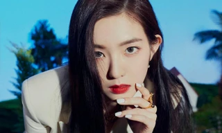 Nữ ca sĩ đình đám xứ Hàn 'ê chề' vì bị một tạp chí lớn công khai ngó lơ