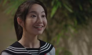 Nữ chính Hoàng Hà tiết lộ bạn diễn ăn ý nhất trong phim "Chúng Ta Của 8 Năm Sau"