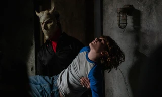 Muốn không còn nóng nực giữa Mùa Hè, hãy xem ngay 'Điện thoại đen' để tha hồ 'ớn lạnh'