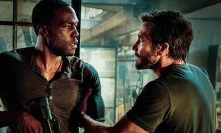 'Bom tấn' mới của 'ông hoàng cháy nổ Hollywood' sẽ ra mắt khán giả Việt trước Mỹ bốn tuần 