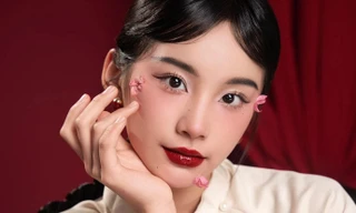 Chi tiết bất thường trong clip gần đây của Thu Hà Ceri (Đi Giữa Trời Rực Rỡ)