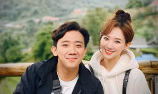 Cùng là buổi giới thiệu phim Tết do Trấn Thành sản xuất nhưng Hari Won lại hành động khác biệt