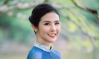 Nàng hậu chăm chỉ nhất V-Biz: Đi nghỉ dưỡng cùng chồng vẫn tranh thủ làm việc