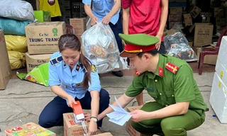 Công an Bắc Giang thu giữ tang vật liên quan vụ việc. Ảnh: Công an tỉnh Bắc Giang