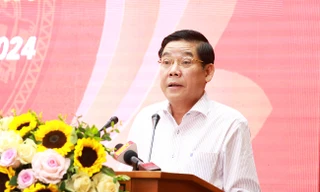 Bí thư Tỉnh ủy Bắc Giang Nguyễn Văn Gấu chỉ đạo công tác chuẩn bị Đại hội Đảng các cấp tỉnh Bắc Giang.