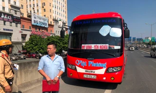  Không để ùn tắc kéo dài, người dân thiếu xe về quê dịp Tết 