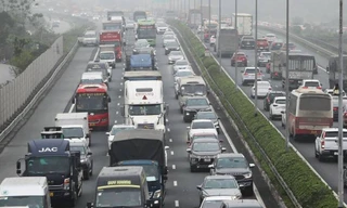 Ùn tắc kéo dài, cao tốc Pháp Vân - Cầu Giẽ 'xả' trạm thu phí