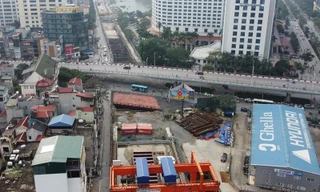 Cận cảnh một số công trình giao thông ở Hà Nội vẫn nghỉ Tết 