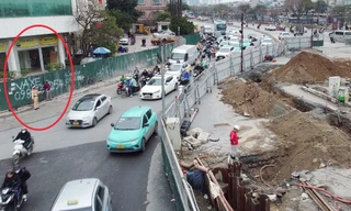 Bỏ đèn xanh, đỏ tại nút giao Giải Phóng - Kim Đồng