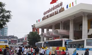 Sở GTVT Hà Nội đang nghiên cứu xây dựng phương án mở cửa bến xe sau 0 giờ. Ảnh: T.Đảng