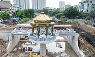 Đài quan sát 'lạ mắt' trên đập dâng sông Tô Lịch sẽ phục vụ tham quan