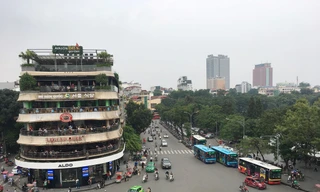 Thay đổi lộ trình nhiều tuyến vận tải công cộng khi phá dỡ tòa nhà Hàm cá mập