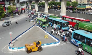 Rào đường thử nghiệm 5 ngày tại 8 'lô cốt' thi công trên đường Nguyễn Trãi 