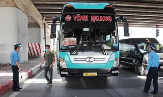  Cận cảnh các chốt kiểm soát xe khách vào trung tâm Hà Nội 