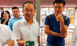 Từ sáng nay, hành khách đi BRT được sử dụng vé điện tử