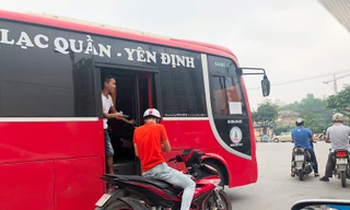 5 lực lượng + camera phạt nguội, lòng đường vẫn như bến xe lậu