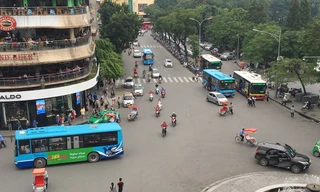 Tăng cường xe buýt hoạt động xuyên nghỉ lễ để phục vụ khách 