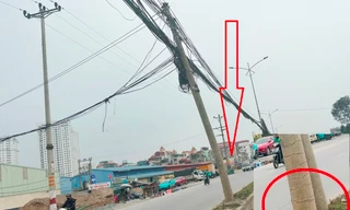  Ì ạch tại dự án cải tạo QL1 ở Hà Nội: Cận cảnh những cột điện chờ đổ