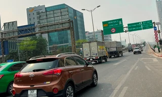 Hà Nội đếm lưu lượng xe và xén dải phân cách