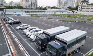 Sốt ruột cảnh ‘bất động’ tại trung tâm sát hạch lái xe