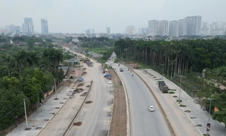 Hà Nội: Cận cảnh trục đại lộ Tây Thăng Long 10 làn xe đang dang dở 