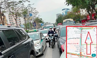 Ùn tắc bất thường tại nút giao Kim Liên: Do thí điểm điều chỉnh lại thời gian đèn 'xanh, đỏ'