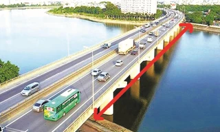 Sắp khởi công cầu vượt 'trăm tỷ' qua hồ Linh Đàm 