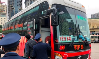 Khách tăng 80%, nhiều nhà xe 'nhồi nhét' bị xử lý 