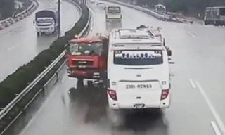 Vụ tai nạn trên cao tốc Pháp Vân-Cầu Giẽ ngày 18/3 