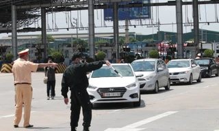 Hơn 390 xe ô tô bị xử phạt nguội nhưng chủ xe chưa đến làm việc