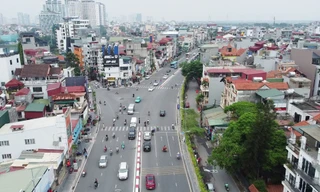 Giao thông trên đường Âu Cơ - Nghi Tàm ra sao sau khi được mở rộng 6 làn xe
