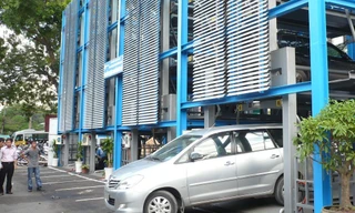 Các bãi đỗ xe mặt đất tại nội thành Hà Nội mới đáp ứng 0,4% nhu cầu