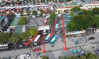 Sau 'nắn' hành trình, xe khách xuất bến Giáp Bát thế nào? 